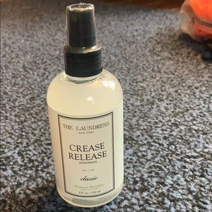 The Laundress Crease Release Wrinkle Spray